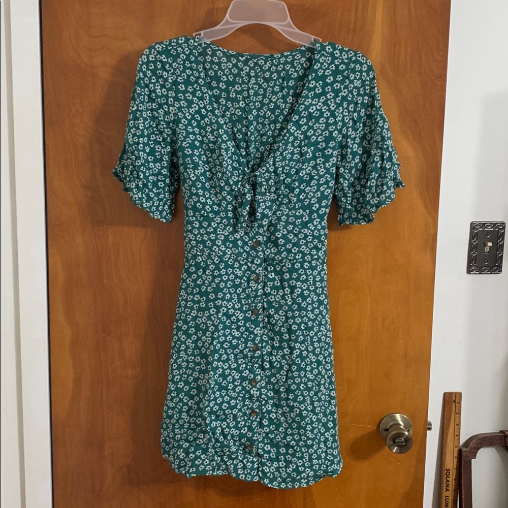 Abercrombie Green Floral Short Sleeve Faux Button Mini Dress